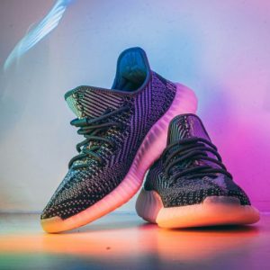 shoe(25)